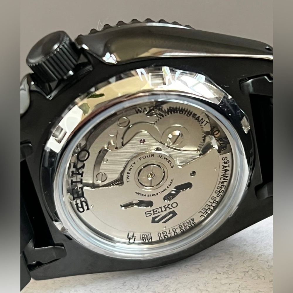 💰SOLD - SRPD65K1- Seiko Men’s 5 Sports Automatic Watch - Picture 11 of 13